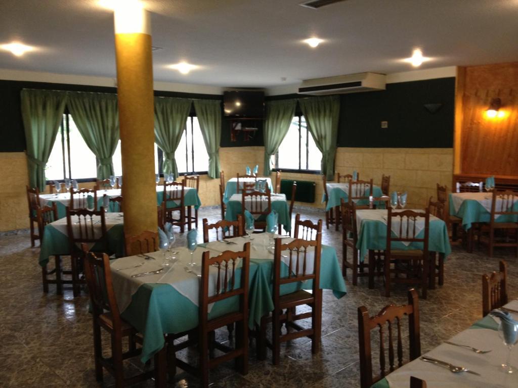 Hotel Restaurante Jarilla 外观 照片