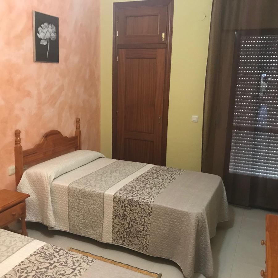 Hotel Restaurante Jarilla 外观 照片